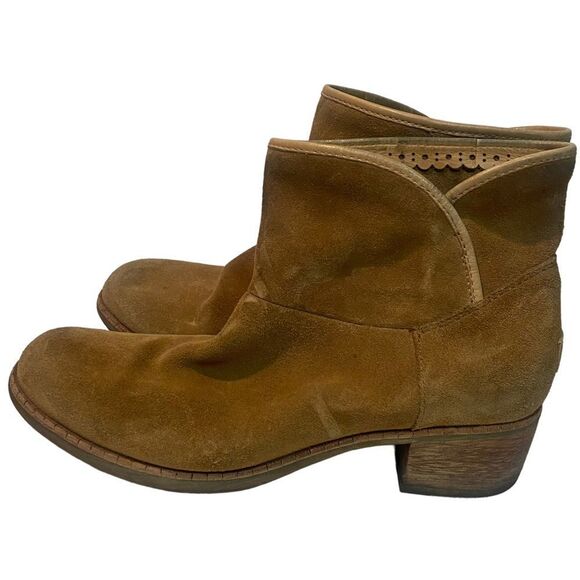 Ugg Tan Leather Heeled Ankle Booties - Picture 1 of 7